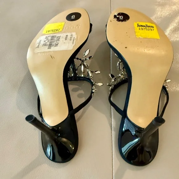 Beverly Feldman Evening Sandals, Size 6, - Picture 2 of 2